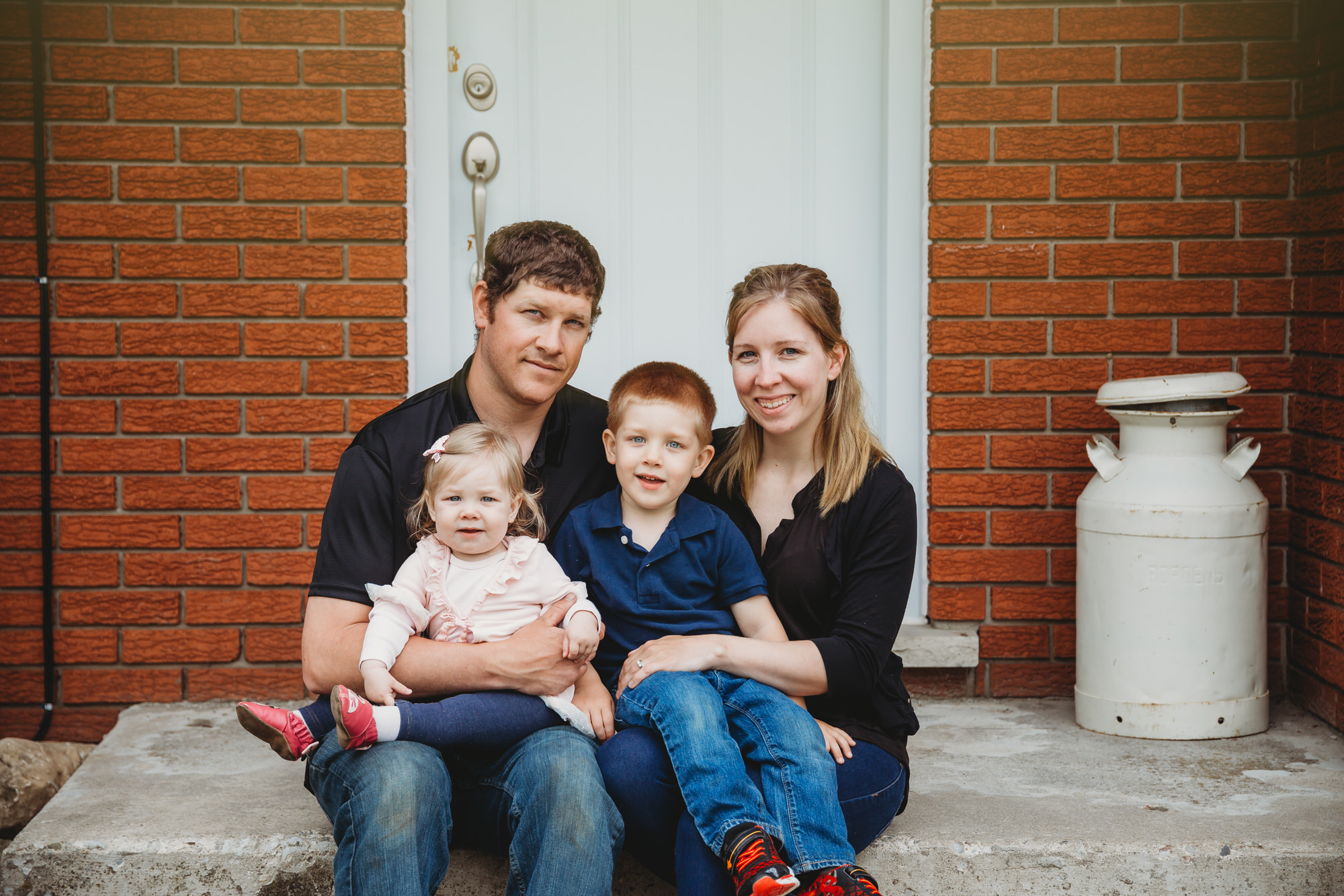 Dundas Family Photographer - family portrait on the front steps