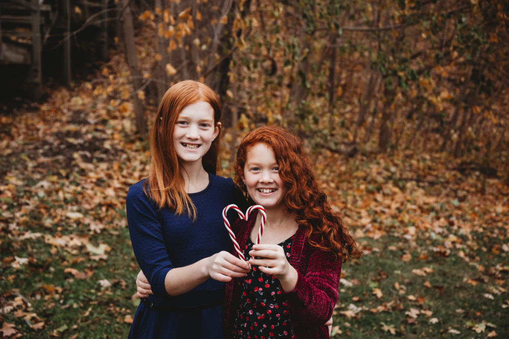 Christmas minis candy cane- Family Photographer Jennifer Blaak